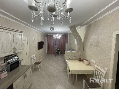 Снять 3-комнатную квартиру, г. Минск, просп. Дзержинского, 15