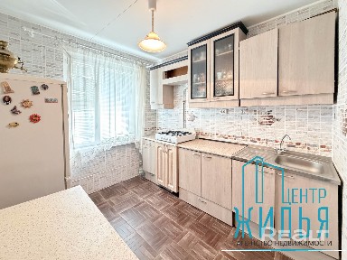 Хорошая 2х комнатная квартира на Советских Пограничников