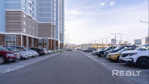 г. Минск, просп. Дзержинского, 21