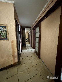 однокомнатная квартира на 1 этаже с ремонтом