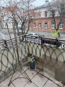 Трехкомнатная квартира, Комсомольская ул. - 250568