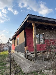 Продаётся современный одноэтажный дом в д. Березки ул. Малиновая.