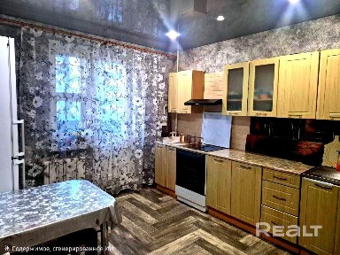 Продается 3-х ком. квартира, ул. Рябиновая д. 8