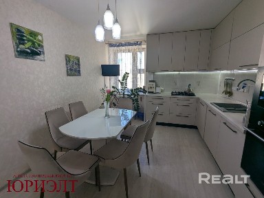 Лот. 13326 3-комнатная квартира, мкр. Киевка