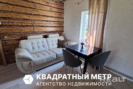 Дом из натурального бревна с гостевым домом-баней на 22 сотках у реки Вяча, 12 км от МКАД.