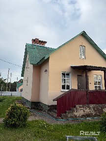 Уютный домик в 3 минутах ходьбы от реки Свислочь