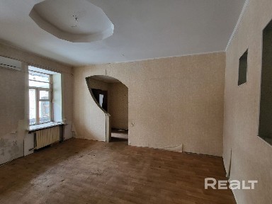 Продается однокомнатная квартира, ул. Революционная