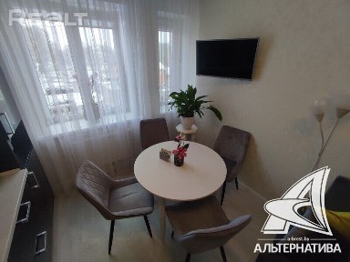 Продажа трехкомнатной квартиры в Бресте, ул. Зубач 223379