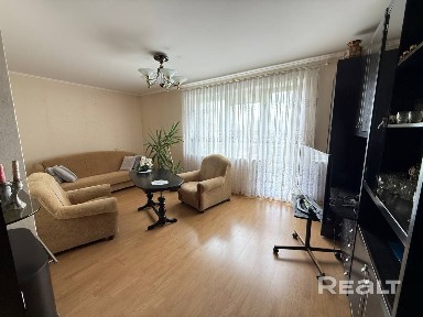 3-комнатная квартира пр-кт Строителей д. 25