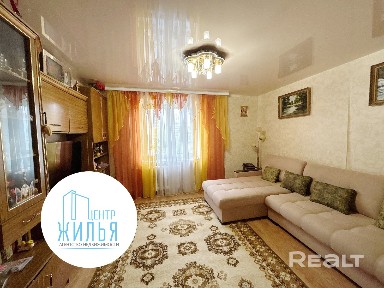 3-комнатная квартира по ул. Кленовая 21Б!
