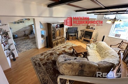 Эксклюзивная двухуровневая квартира в центре на ул. 1 Мая, 30