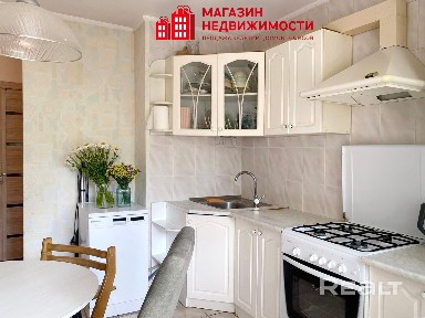 Хорошая 3-комнатная квартира на ул. Соломовой, 138