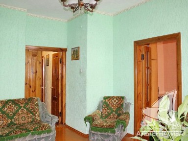 Продажа трехкомнатной квартиры в Бресте, ул. Куйбы 201904