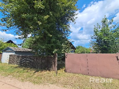 3комнатный крепкий дом, центр г. Осиповичи!