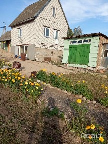 ПРОДАЁТСЯ ДОМ С УЧАСТКОМ В ЦЕНТРЕ Г. ГЛУБОКОЕ