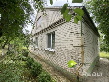 Продается дом с 2-мя отдельными входами по ул. Декабристов.
