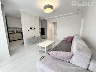 Трехкомнатная квартира, Папанина ул. - 250382