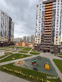 Продается однокомнатная квартира на ул. Дзержинского, д. 125Б, 4 этаж