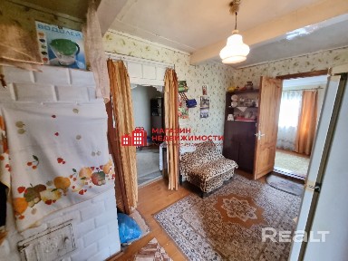 Полдома в центре аг. Озеры