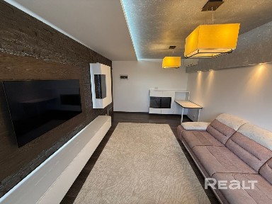 3-комнатная квартира ул. Дзержинского д. 56А