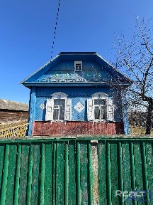 Продается просторный дом у озера в аг. Барсуки (Кировский р-н)