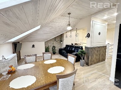 Двухуровневая квартира, Республики пр-т - 260202