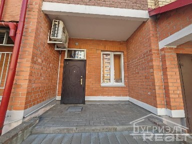 Торгово-офисное помещение в собственность - 260283