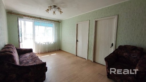 Продаётся уютная 4-х комнатная квартира по адресу ул. Севастопольская, д. 107