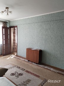 Продается двухкомнатная квартира под вывод из жилого фонда, пр-т Черняховского