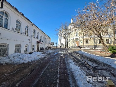 Ттрехкомнатная квартира по ул. Крылова, 8