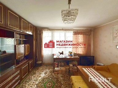 Просторная 4-комнатная квартира на ул. Горького