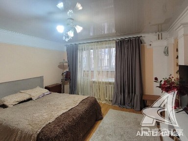 Продажа двухкомнатной квартиры в Бресте, пр-т Маше 240005