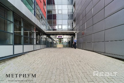 Продажа офиса 90,0 кв. м. ул. Платонова 1Б, БЦ «Виктория-Плаза», ст. м. Площадь Победы