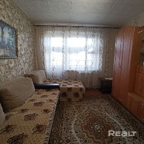 Продается четырехкомнатная квартира, ул. Чкалова