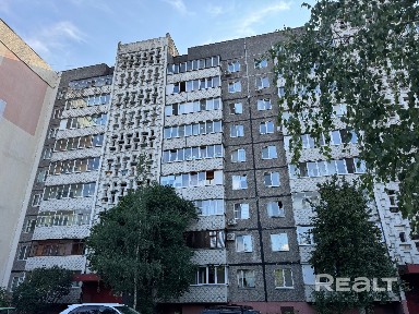 Продаётся 2-х комнатная квартира ул. Б.Хмельницкого110