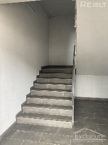 Торгово-офисное помещение в аренду - 250013а