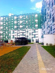 продается 2-х комнатная квартира, ул. Денисенко д. 13