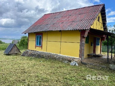 Домик на берегу живописного озера Укля на Браславских озерах !