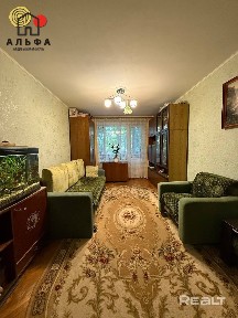 Уютная двухкомнатная квартира на Горбатова 33