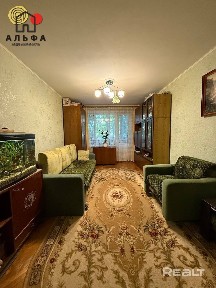 Уютная двухкомнатная квартира на Горбатова 33