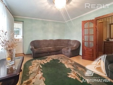 Продажа трехкомнатной квартиры в Бресте, б-р Космо 252189
