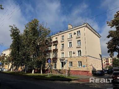 Продаётся однокомнатная квартира в Центральном районе города ул. Ирининская 5