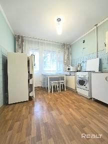 Продажа 3к Жемчужная д. 24, Кристалл.