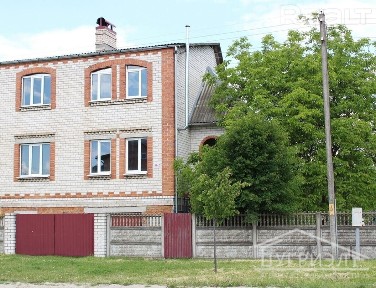 Дом (выделенная квартира) г Пинск - 530059