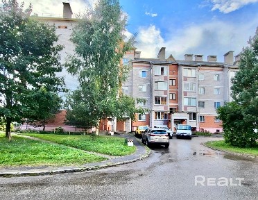 Продается трехкомнатная квартира, пр-т Фрунзе