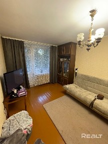 ЦЕНТР! Готовая 2-к квартира на идеальном 2-м этаже возле метро!