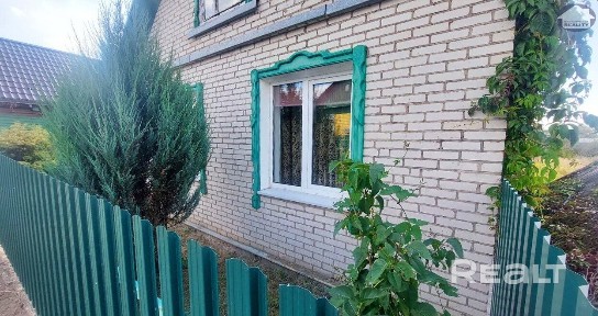 Блочно - кирпичный дом в ЦЕНТРЕ г. Ляховичи! 2014 г. - реконструкция. Центральные коммуникации!