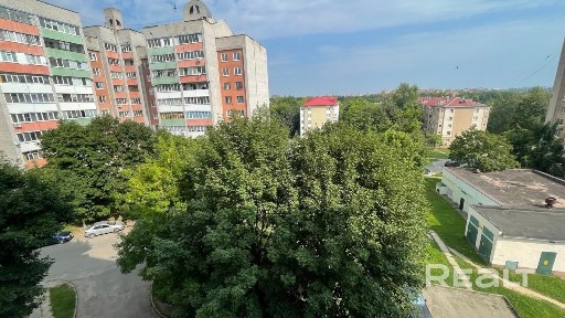 3-х комнатная на пр-те Мира