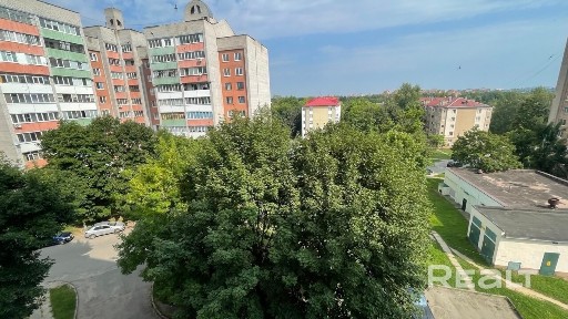 3-х комнатная на пр-те Мира