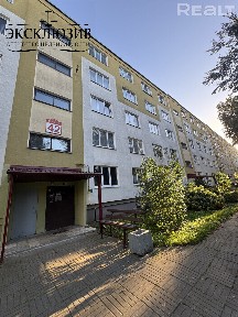 В продаже 1-комнатная квартира на ул. Янки Мавра, 42.